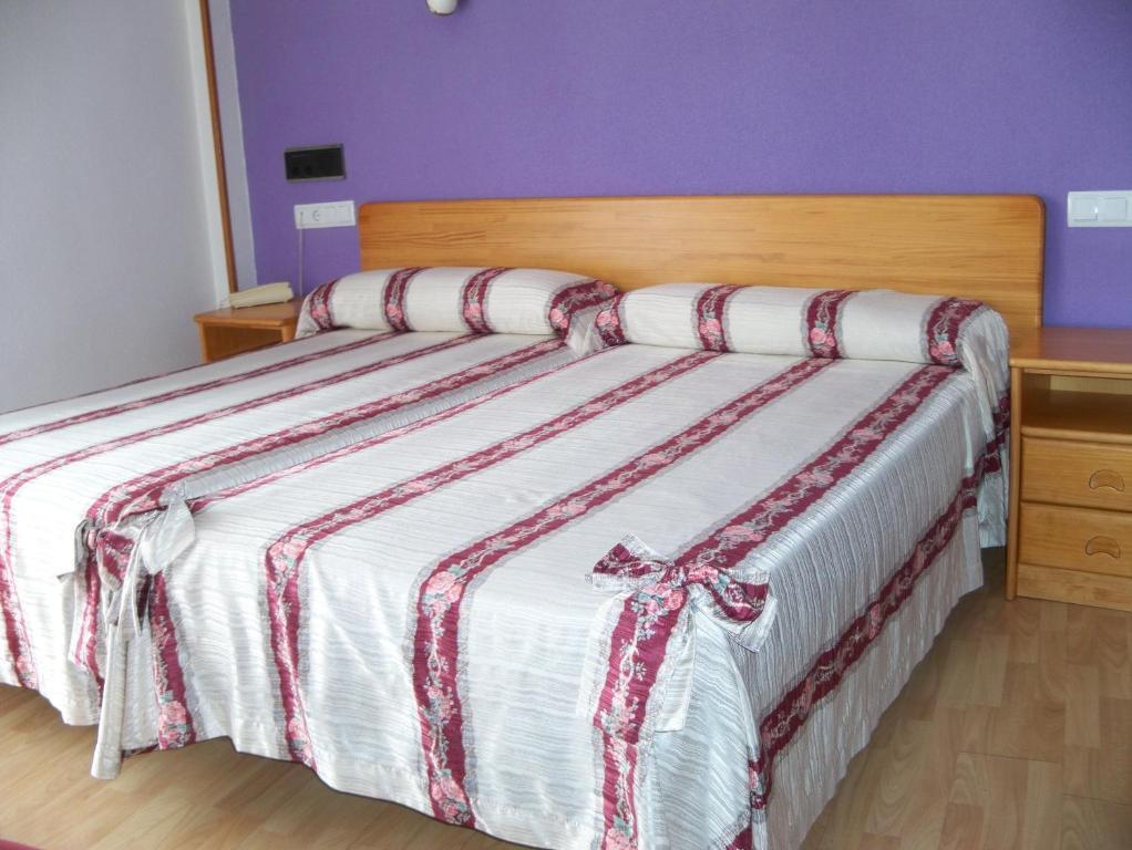 Hostal Virgen Del Villar Laguna de Duero Kamer foto