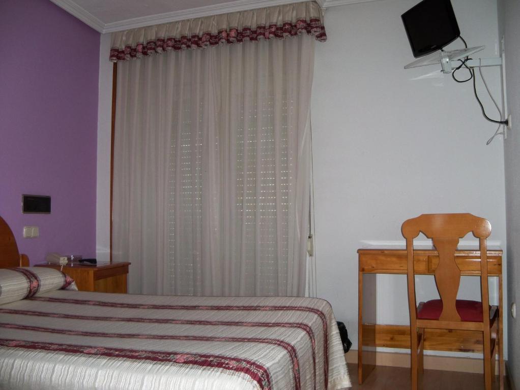 Hostal Virgen Del Villar Laguna de Duero Kamer foto